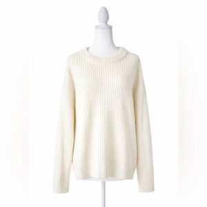 Time and Tru Cream Crew Neck Sweater